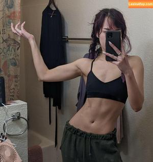 QueenTofu photo #0565