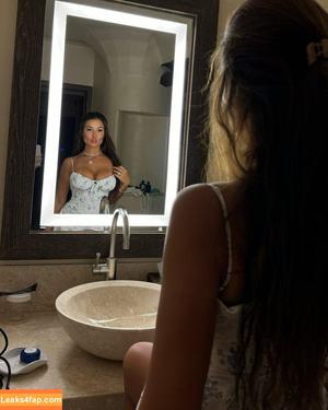 Rachel Bush photo #0023