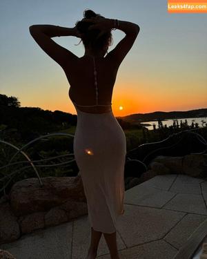 Rachel Bush photo #0026