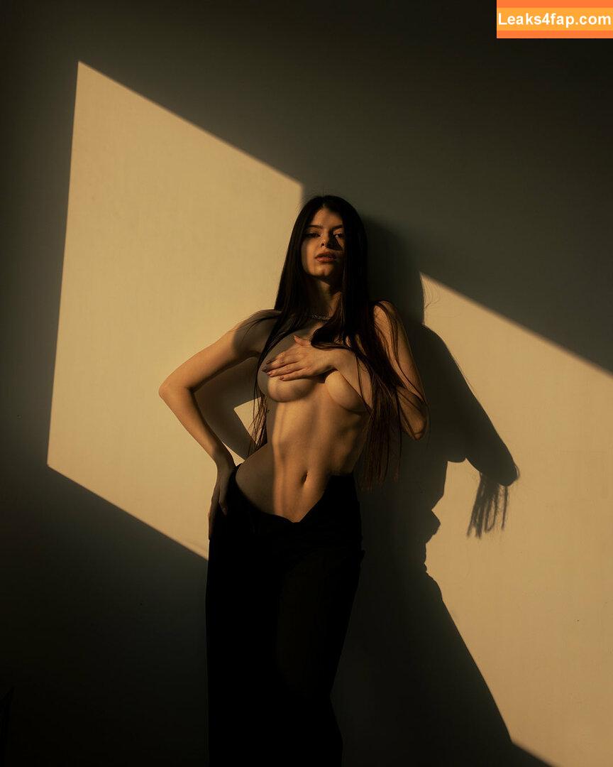 Raducu Mihaela / raducumihaela / raducumihaela__ leaked photo photo #0006