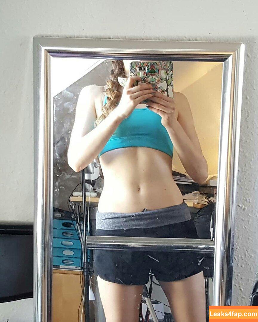 RapunzelASMR / Ann / https: / rapunzel1333 / rapunzelsasmr leaked photo photo #0018