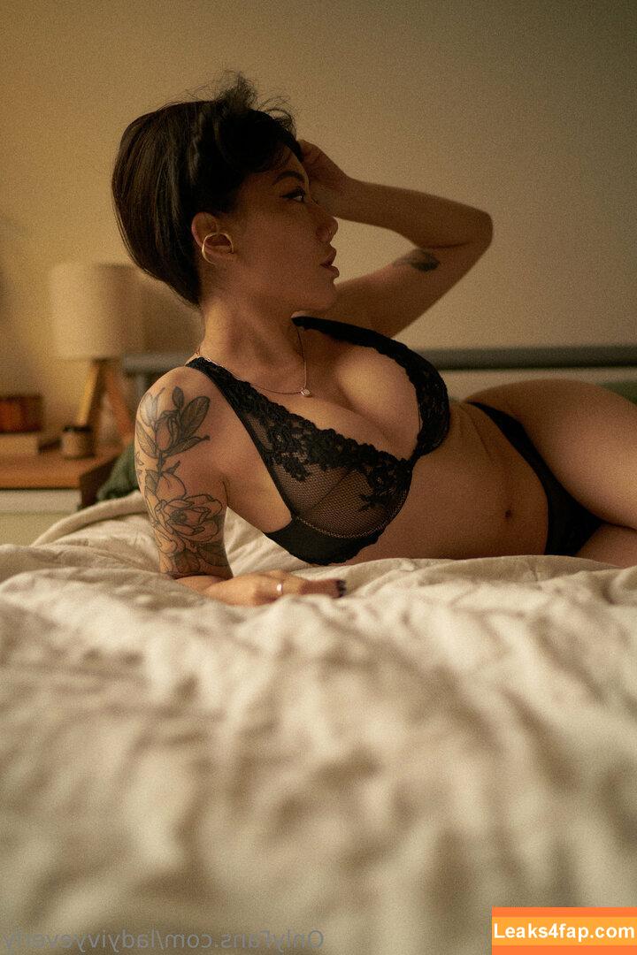 Ravenna Tran / RavennaTran / from.rav слитое фото фото #0042