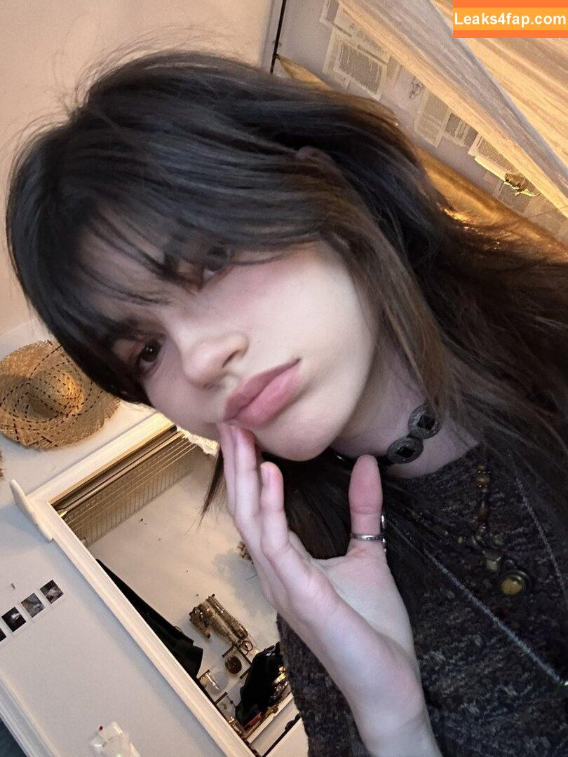 rawrreexd /  leaked photo photo #0010