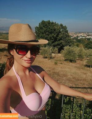 rebeccava photo #0012