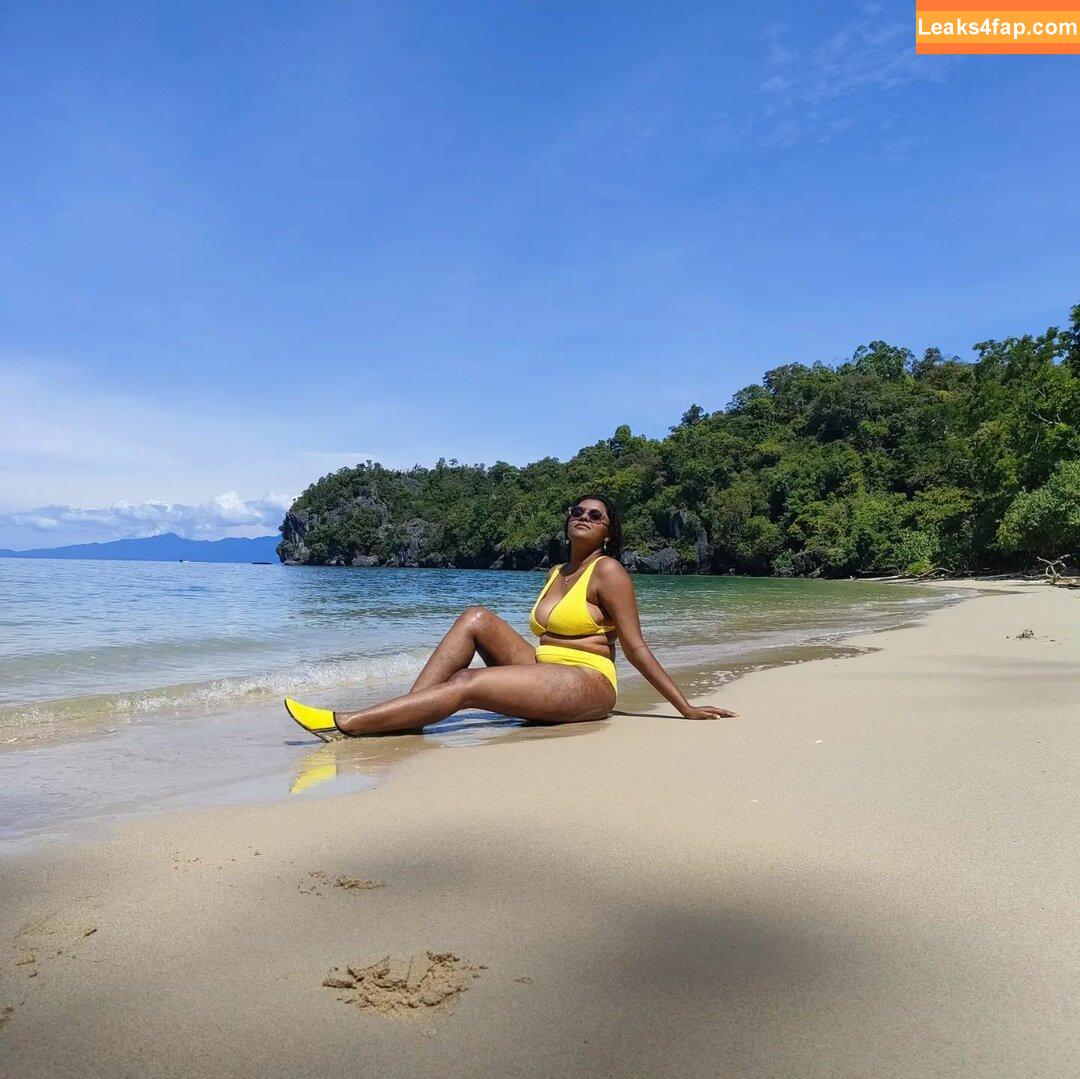 Regina Thoolasha / regina_unite / thoolasha leaked photo photo #0004
