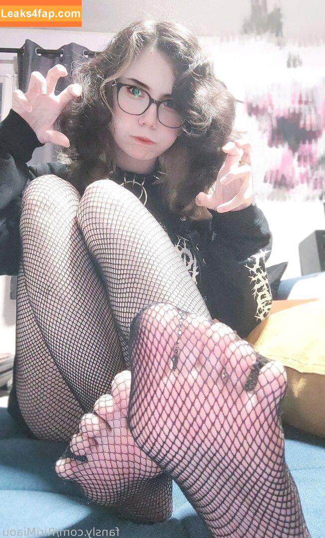 RiriMiaou / French VStreamer / https: / riri_miaou leaked photo photo #0004