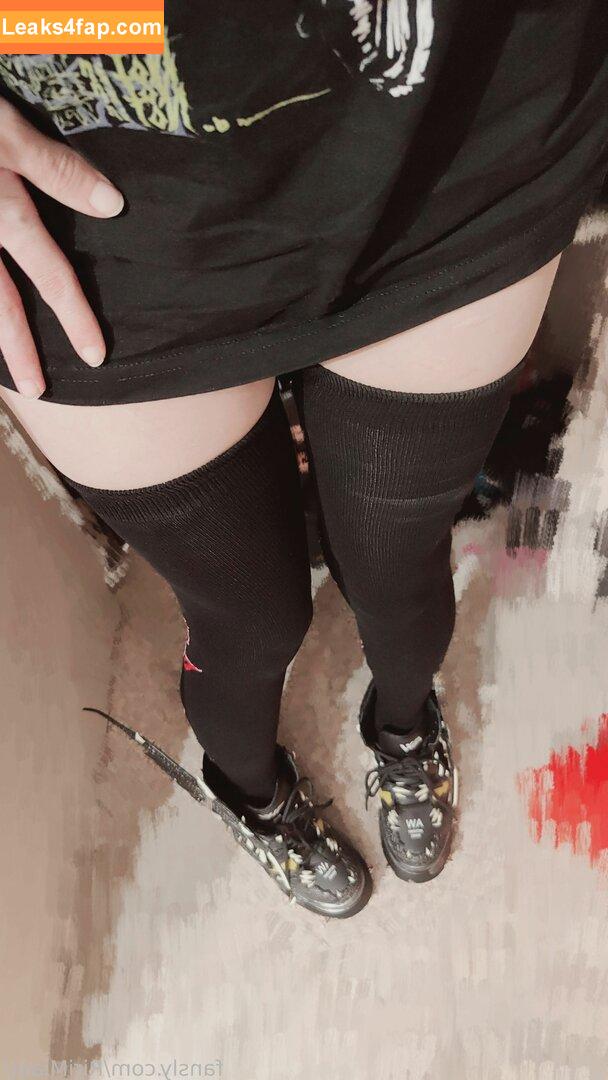 RiriMiaou / French VStreamer / https: / riri_miaou leaked photo photo #0065