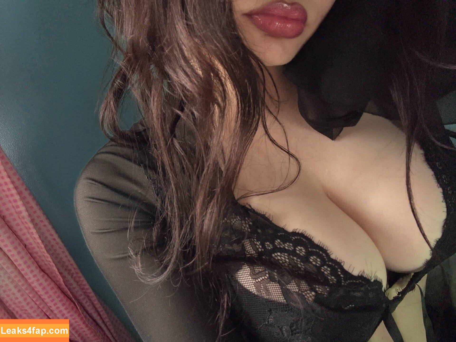 Robyn / robynsnotreal / rrr0byn / therealredrobyn слитое фото фото #0001