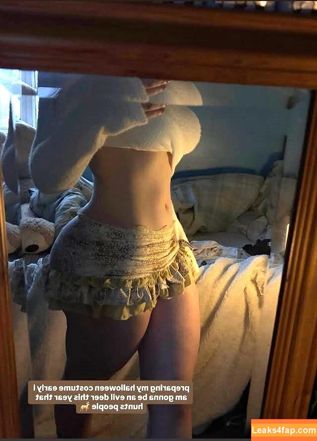 Robyn / robynsnotreal / rrr0byn / therealredrobyn leaked photo photo #0095