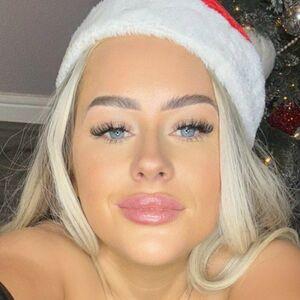 Rosierendallx / rosie_rendallx leaked photo photo #0004