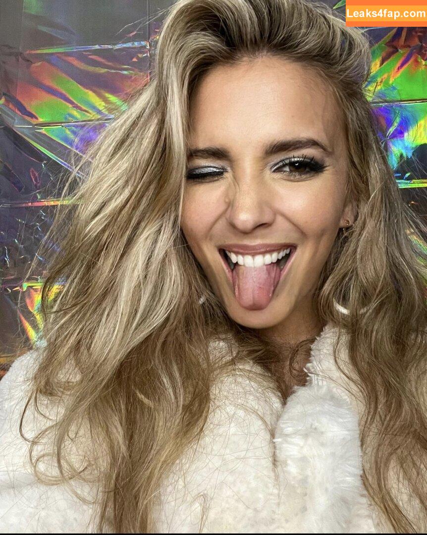 Roxy Striar / roxystriar leaked photo photo #0094