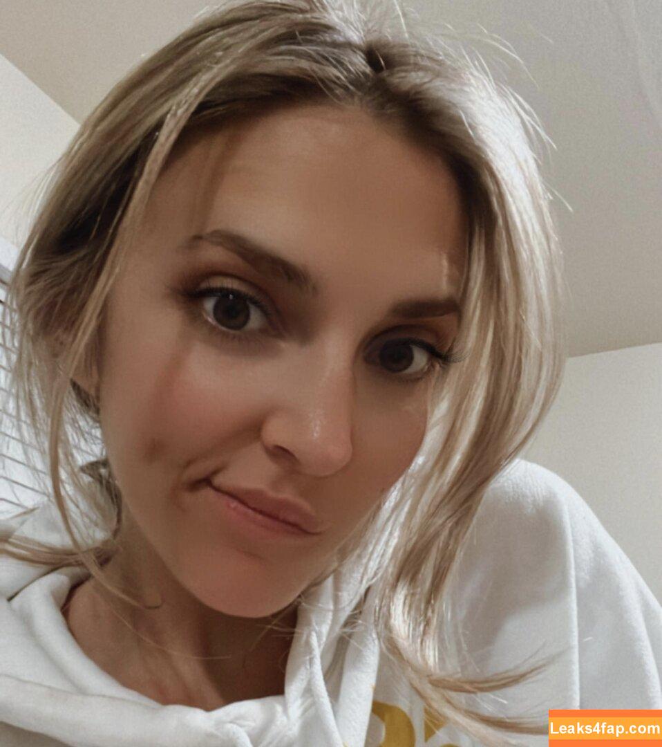 Roxy Striar / roxystriar leaked photo photo #0097