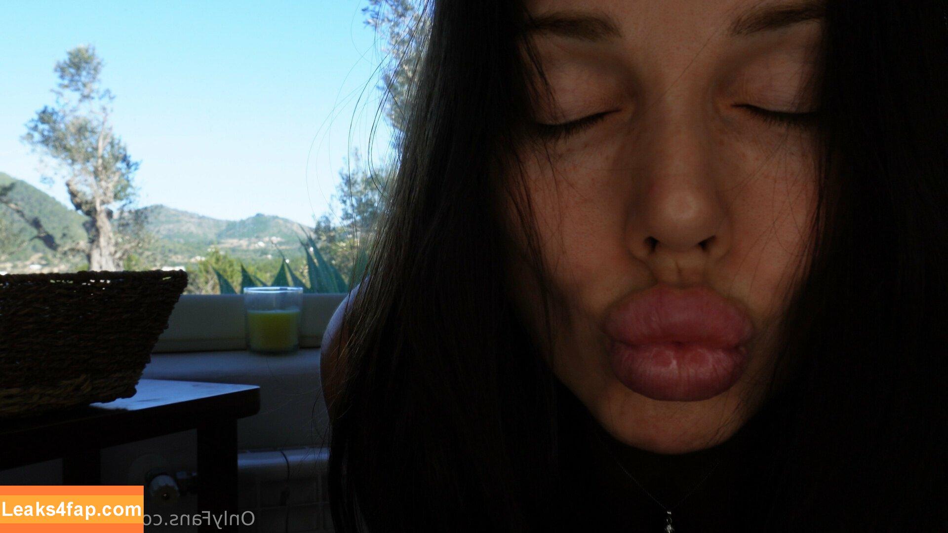 roxysdream / roxysdreamofficial leaked photo photo #0201