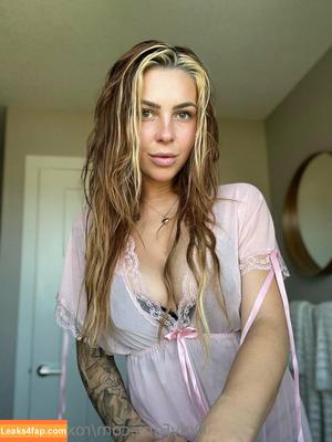 roxystylezz photo #0034