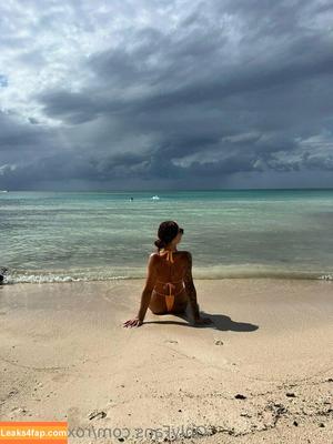 roxystylezz photo #0066