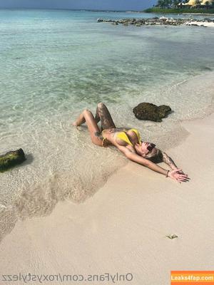 roxystylezz photo #0070