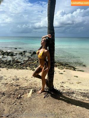roxystylezz photo #0077