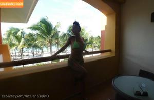 roxystylezz photo #0103