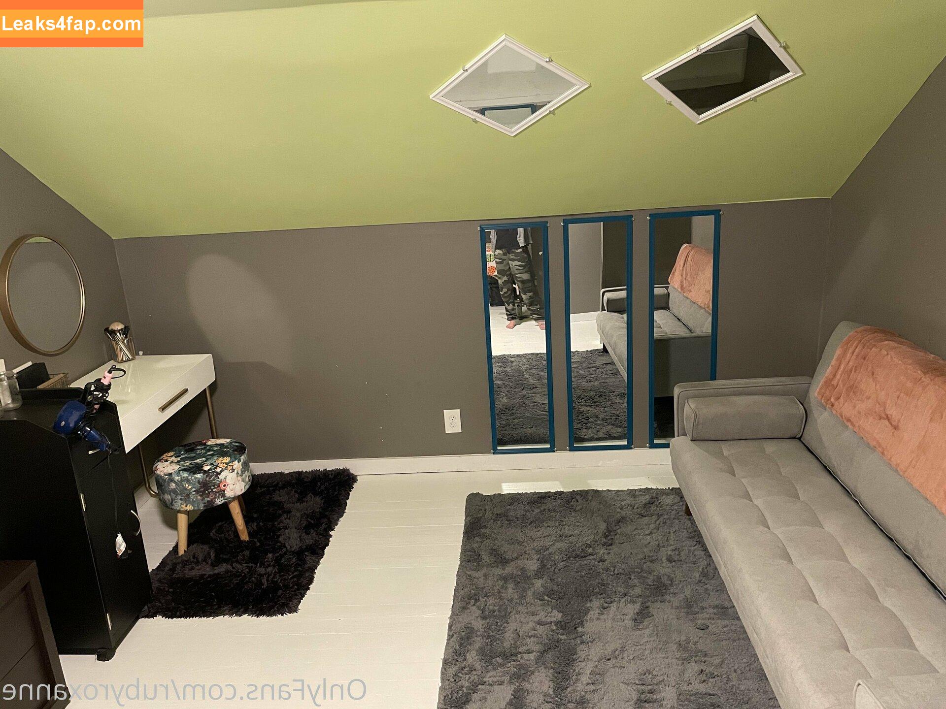 rubyroxanne / rubyroxannedesigns leaked photo photo #0010