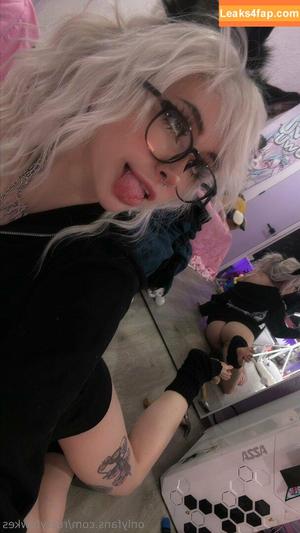 Rusty Fawkes photo #0910