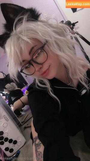 Rusty Fawkes photo #0911