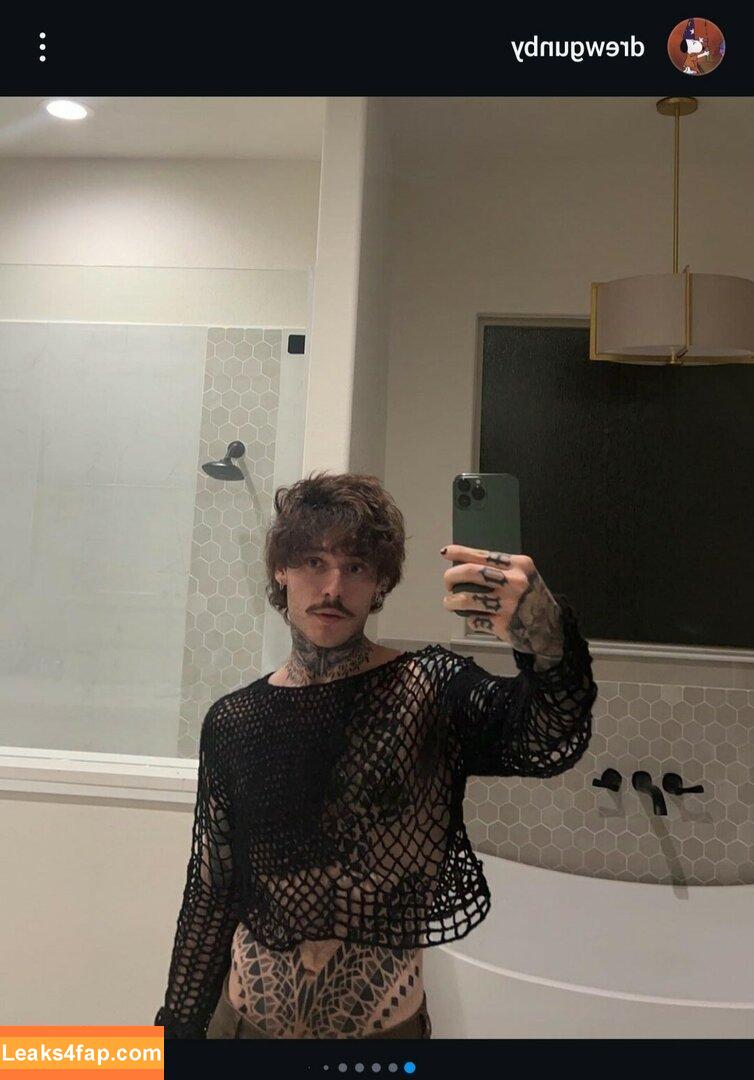 Rusty Fawkes / rusty.fawkes / rustyfawkes / rustyxfawkes слитое фото фото #1153