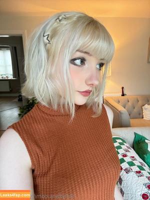 rynkerbellee photo #0023
