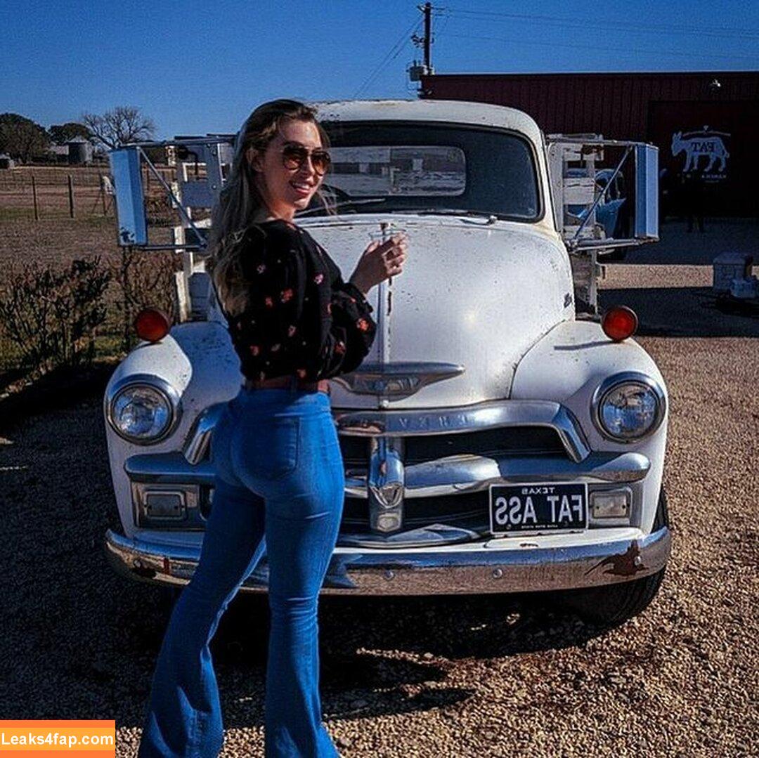 Sabrina Cowan / sabrina_cowan / serena.fit слитое фото фото #0057