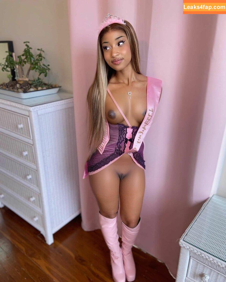 Sabrina Lilliane / brinathedoll / onlysabrina leaked photo photo #0024