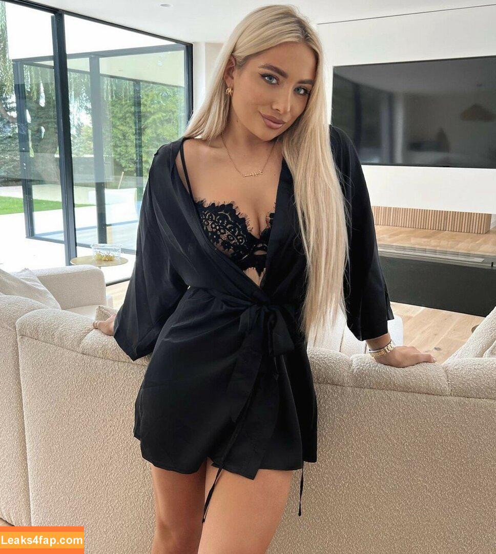 Saffron Barker / saffronbarker / thegoddesssaffron leaked photo photo #0013