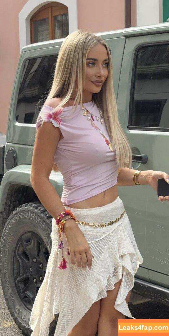 Saffron Barker / saffronbarker / thegoddesssaffron слитое фото фото #0187