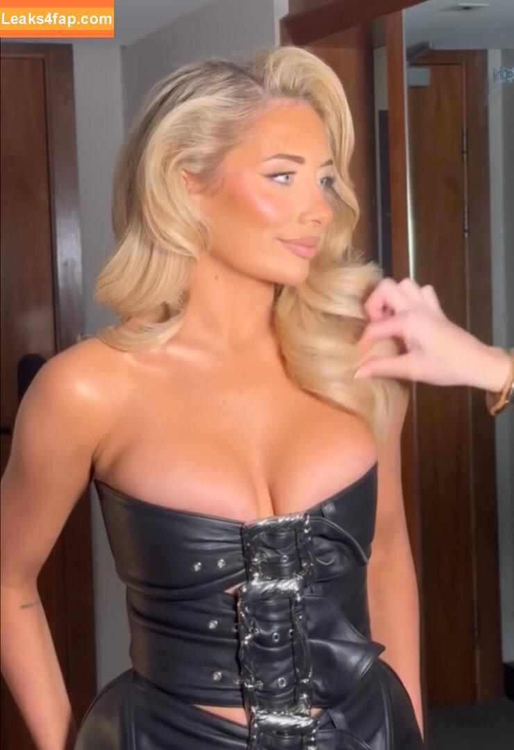 Saffron Barker / saffronbarker / thegoddesssaffron leaked photo photo #0212