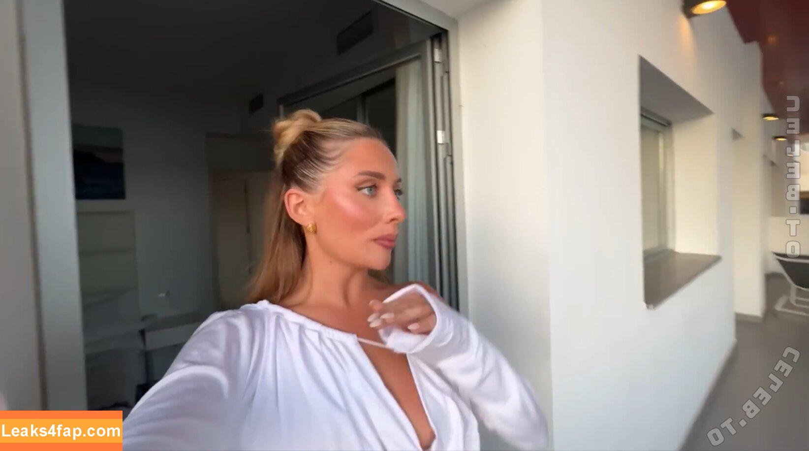 Saffron Barker / https: / saffronbarker / thegoddesssaffron leaked photo photo #0274