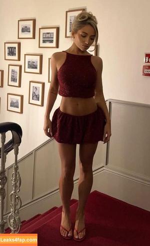 Saffron Barker photo #0229