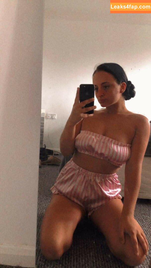 Saffron Godrey / saffrongodfrey1 leaked photo photo #0011