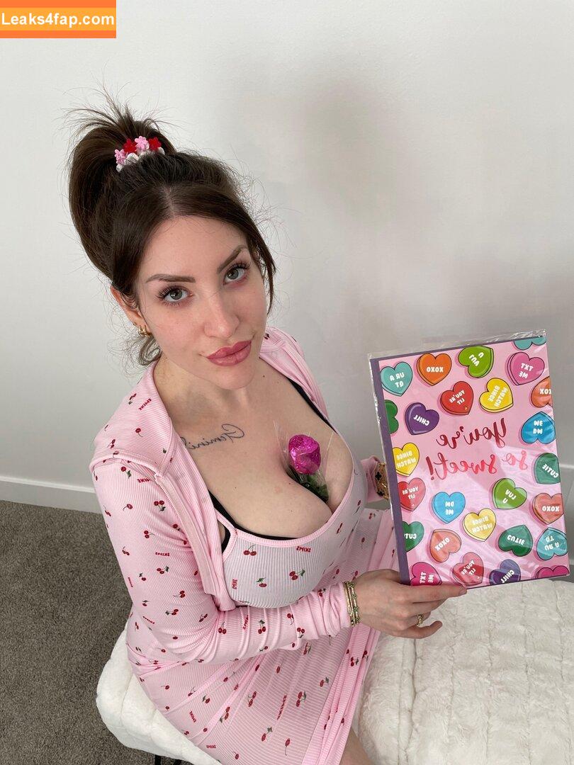 Samantha Gonzalez / https: / saiiyansam / samantona leaked photo photo #0003