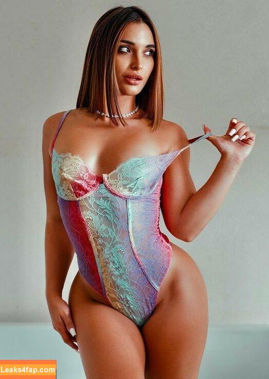 Sara Diamante / Lasaradiamante / sara.diamanteofficial / saradiamante leaked photo photo #0047