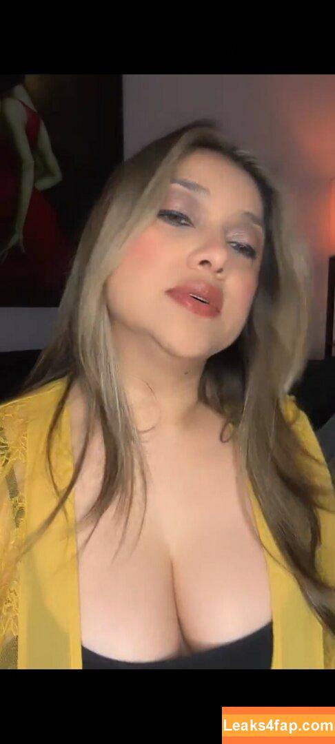 Sarah Azhari / sazarita leaked photo photo #0240