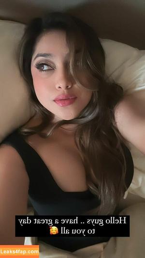 Sarah Azhari photo #0011