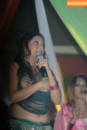 Sarah Azhari photo #0052