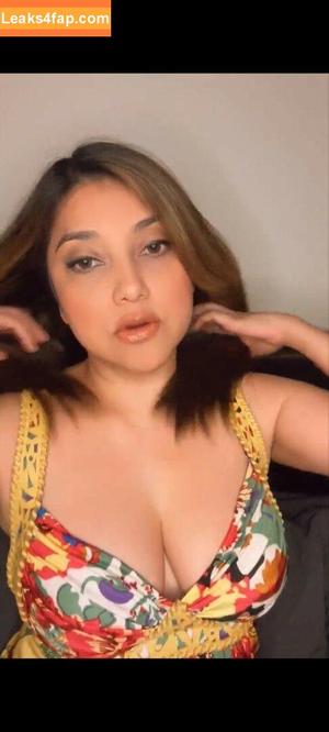 Sarah Azhari photo #0215
