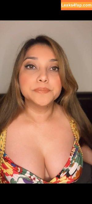 Sarah Azhari photo #0218