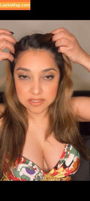 Sarah Azhari photo #0221