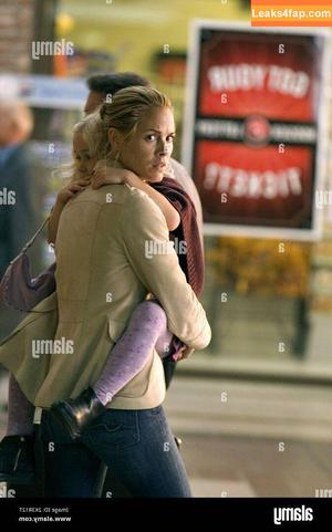Sarah Hayes photo #0016