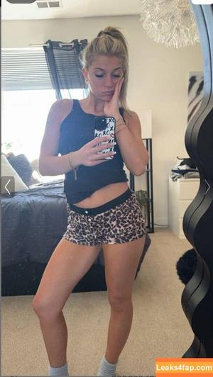 Sarah Lindstrom photo #0053