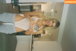 Sarai Rollins photo #0050