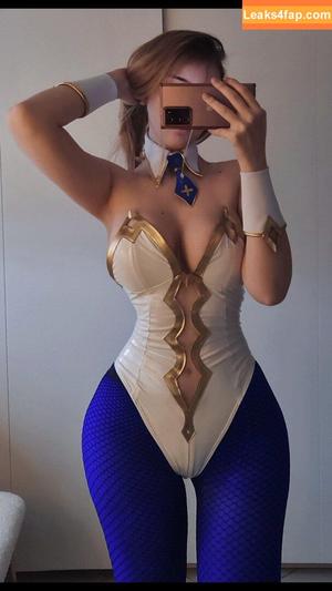 Saya The Fox photo #0030