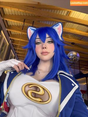 Saya The Fox photo #0046