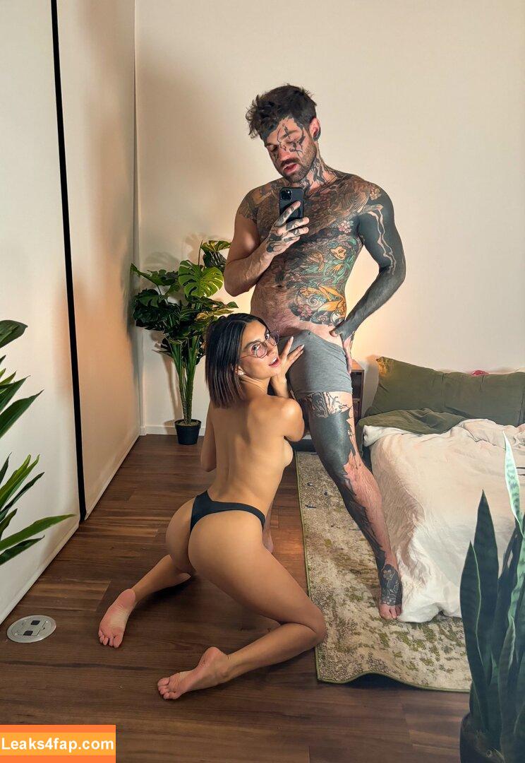 sean_gatz /  leaked photo photo #0004