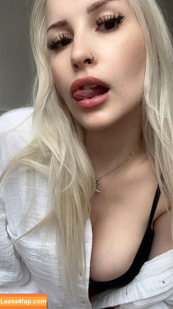 selenerey / selenerey__ leaked photo photo #0007